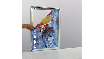 Snap frame with counterframe