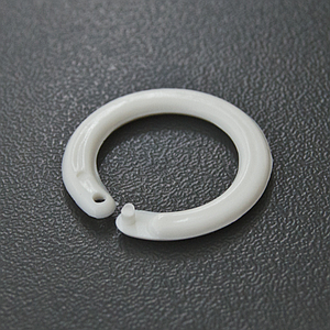 PLASTIC ROUND RING FOR DISPLAY WITH SNAP CLOSING, INSIDE D 15 MM
