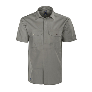 SHORT-SLEEVED SHIRT WITHOUT SIDE SEAMS